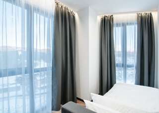 Апарт-отели Mountain Residence Apartments & Chalet Буковель Апартаменты с 2 спальнями-4
