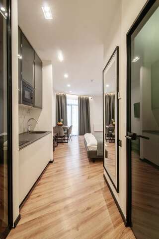 Апарт-отели Mountain Residence Apartments & Chalet Буковель Улучшенные апартаменты-2